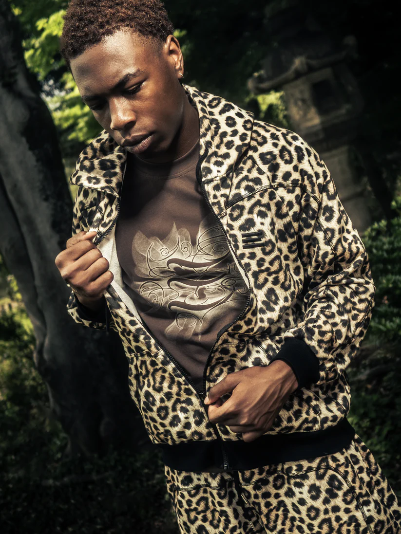 Junglelock Hoodie (1) Junglelock Hoodie (1)
